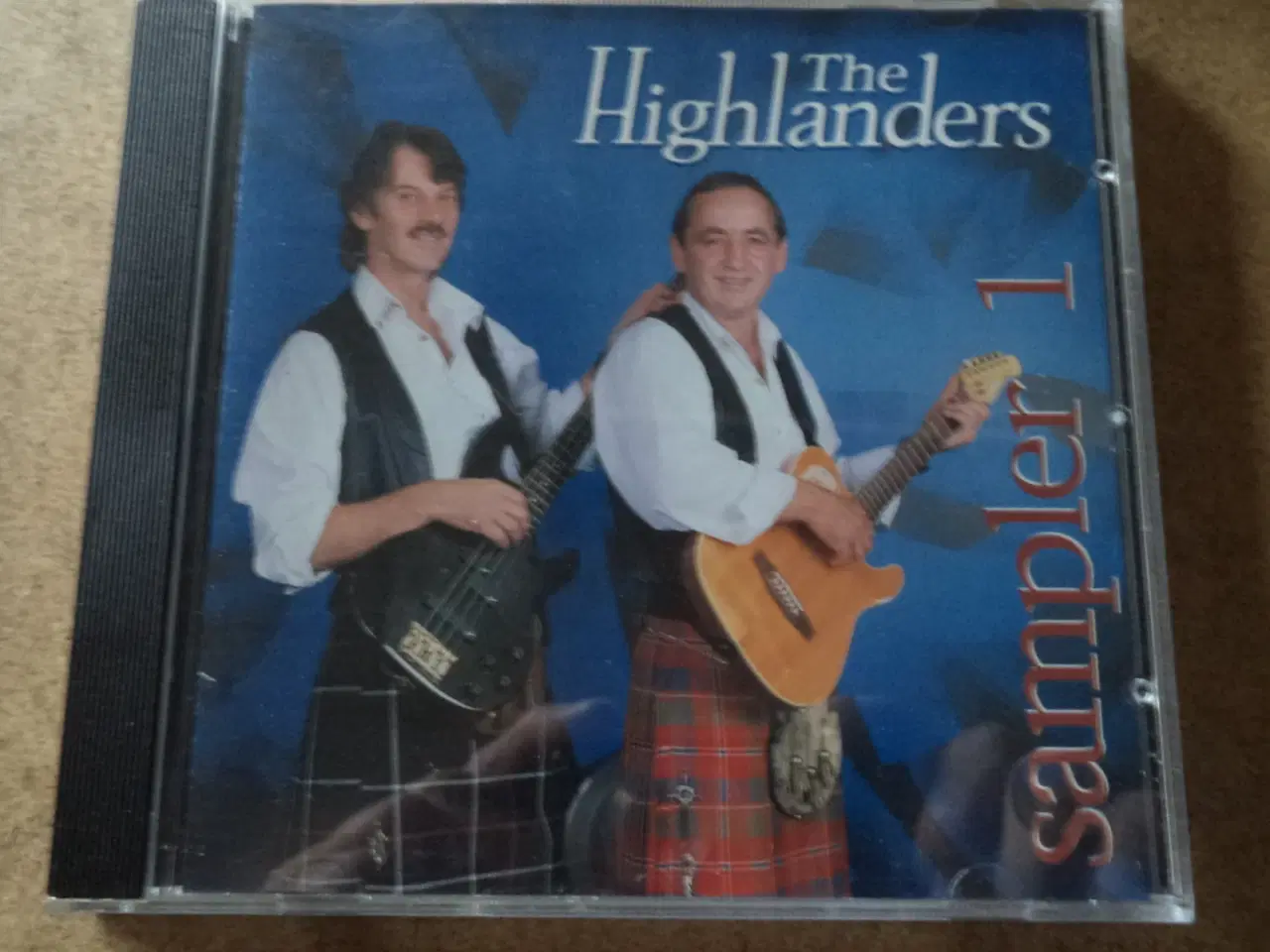 Billede 1 - Highlanders ** Sampler 1 (cd001) 