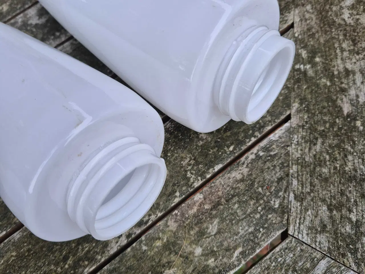 Billede 6 - Smukke lyseblå Ifö badeværelseslamper 