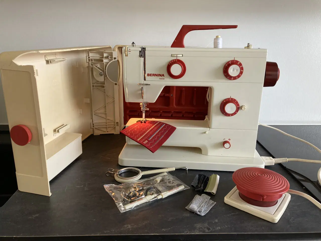 Billede 1 -  Bernina. Nova. symaskine 