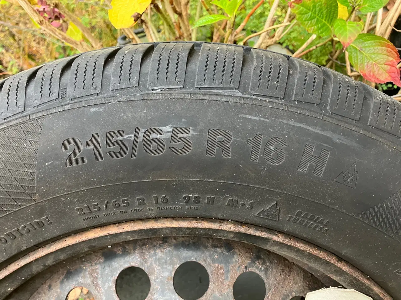 Billede 1 - Vinterdæk på fælge 