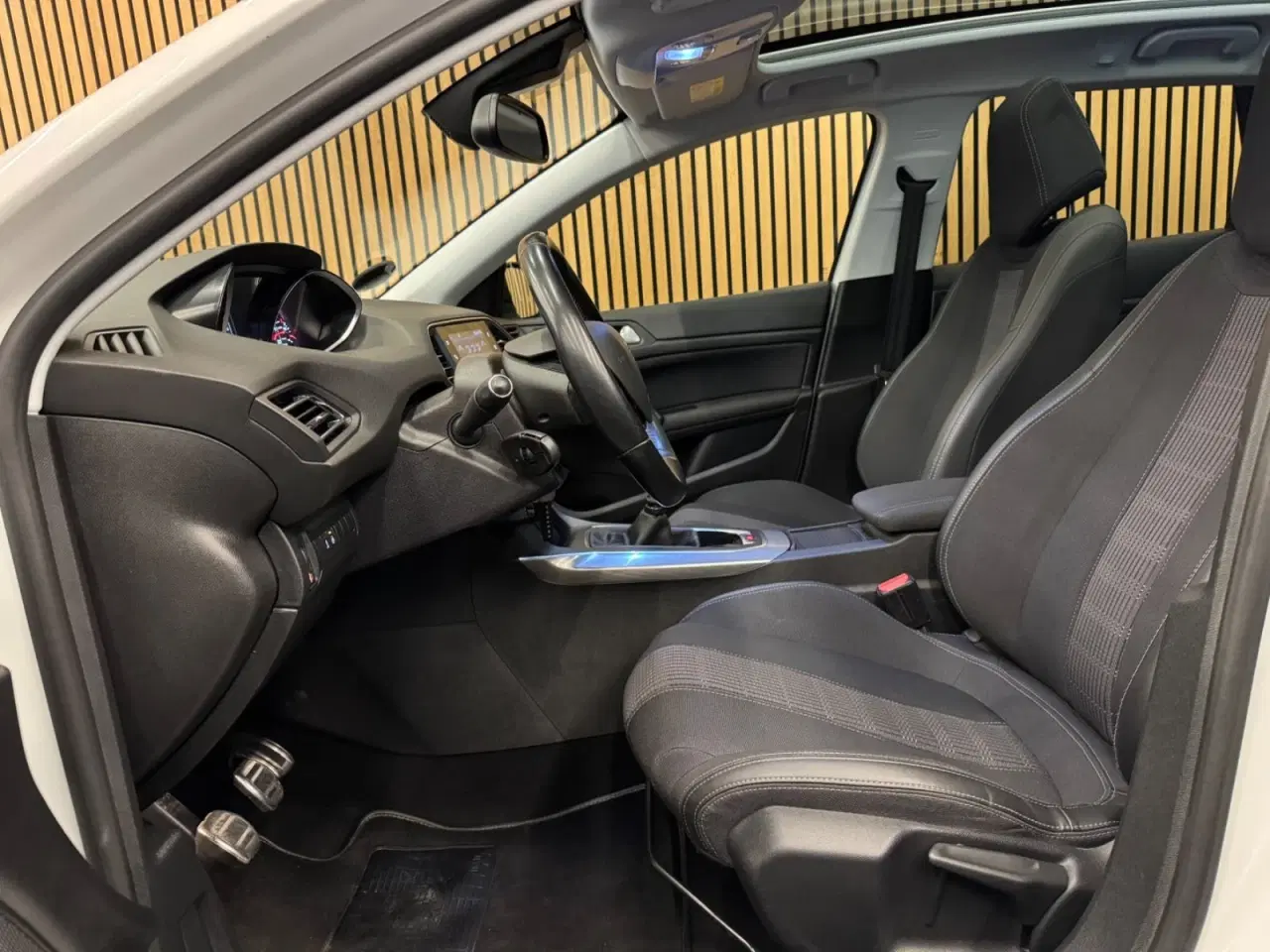 Billede 4 - Peugeot 308 1,5 BlueHDi 130 Allure+ Sky SW