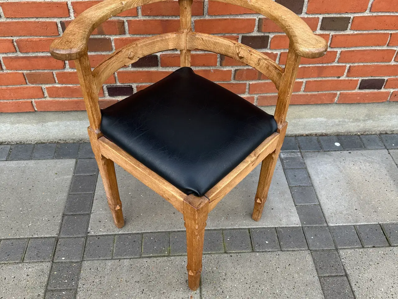 Billede 1 - Antik stol