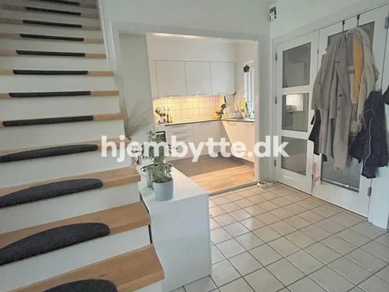 Billede 4 - Hjembytte - Nærumvænge