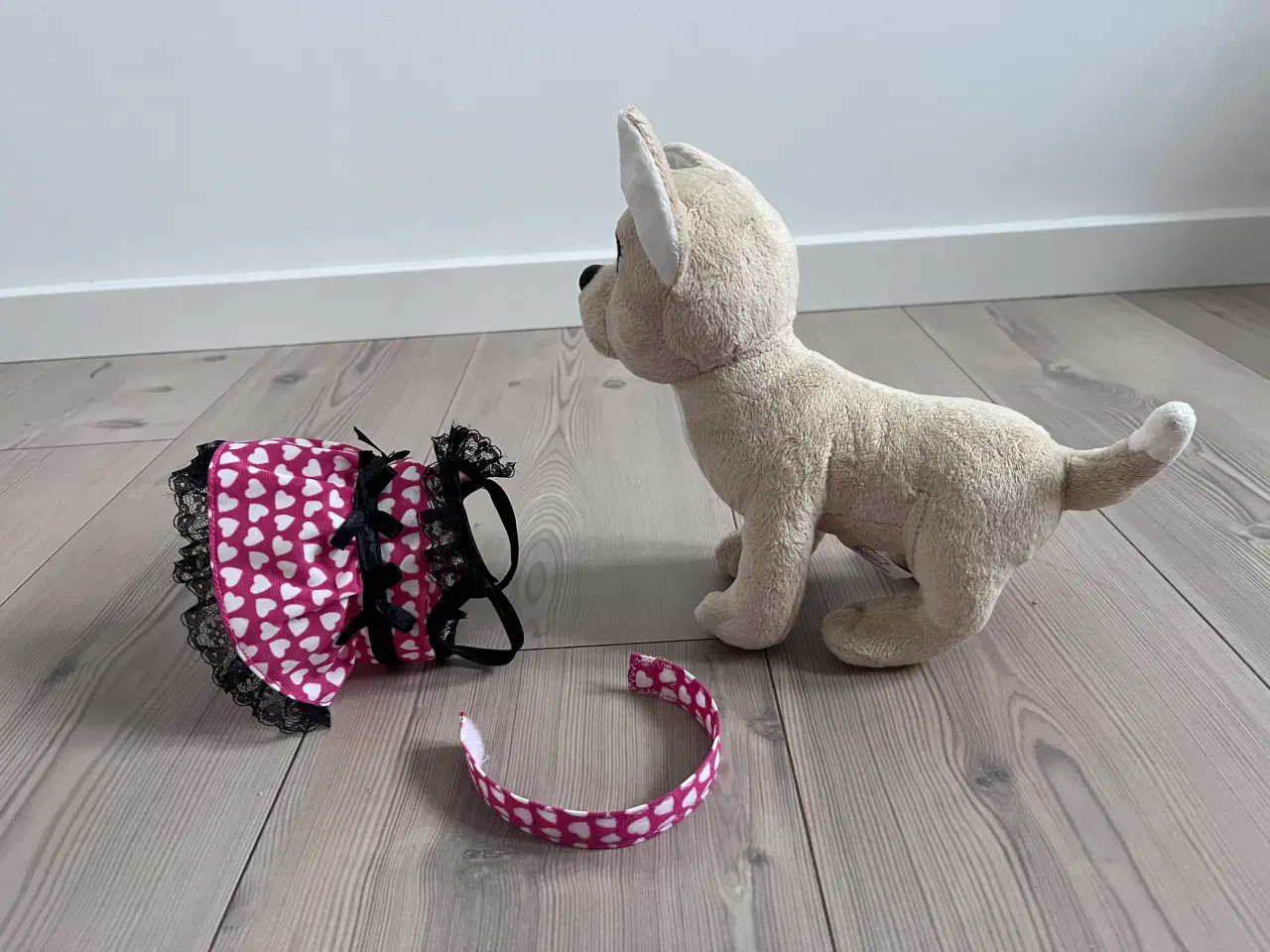 Billede 6 - Hund, Bamse + taske, + tilbehør Chichi Love Simba