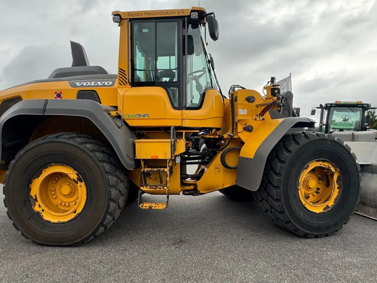 Billede 12 - Volvo L 120 H MED SKOVL OG TVILLINGEHJUL!