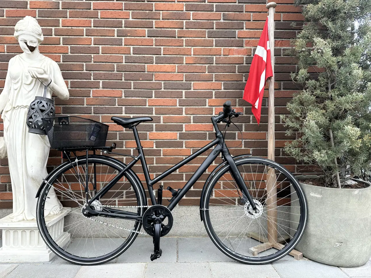 Billede 1 - Købt til 5899 kr 🤑 topmodellen skal SES som ny 