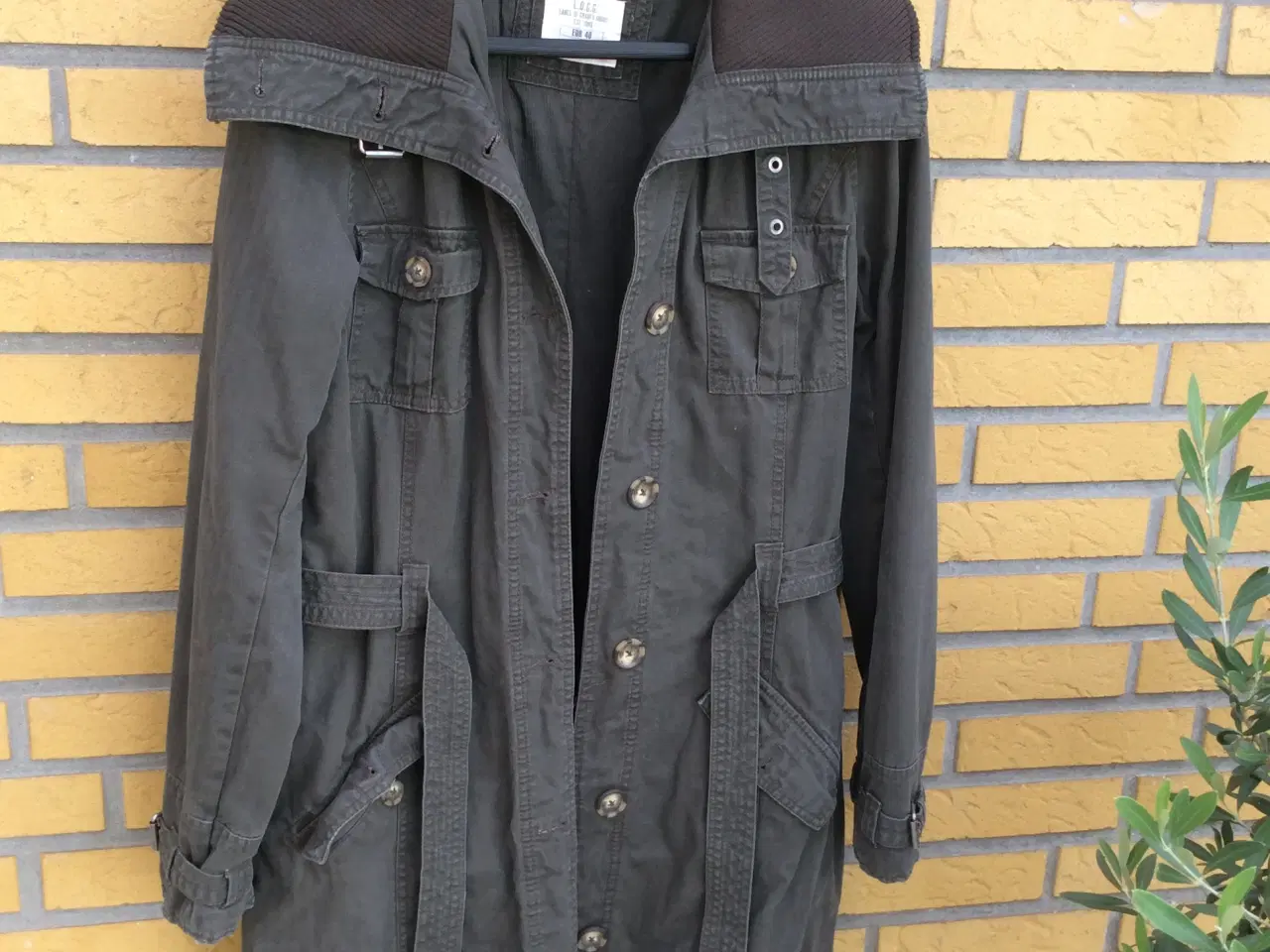 Billede 1 - Lækker Armyfrakke, str. 40