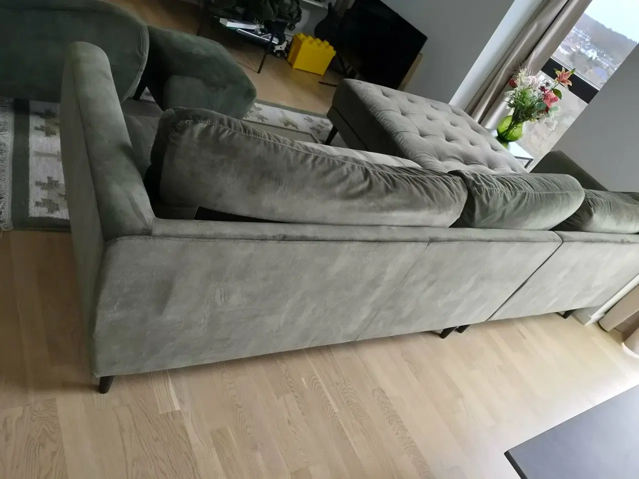 Billede 9 - Sofa m/chaiselong samt Øreklapstol m/skammel