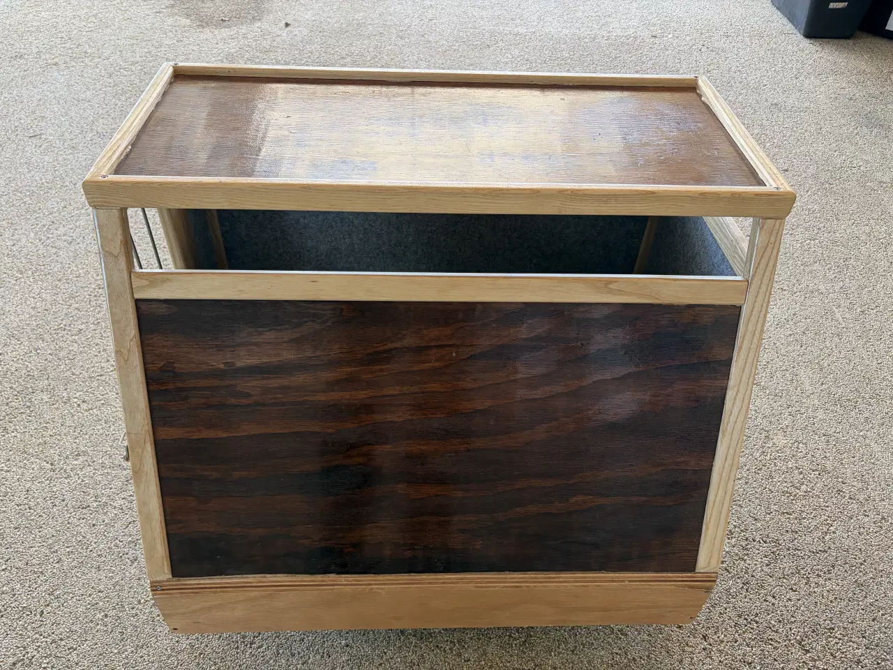 Billede 4 - Flot bur lavet af en snedker 