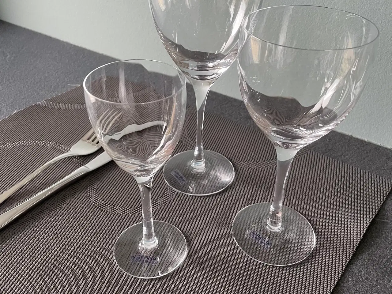 Billede 2 - Kosta Boda vinglas