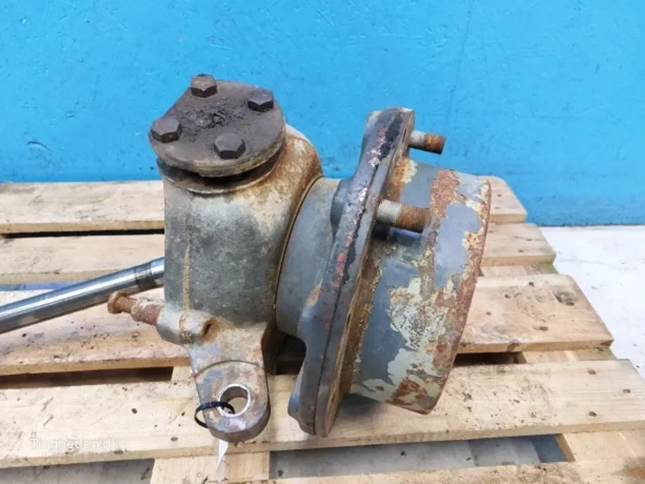 Billede 3 - New Holland LB115B R.H. Hjulnav 85821290