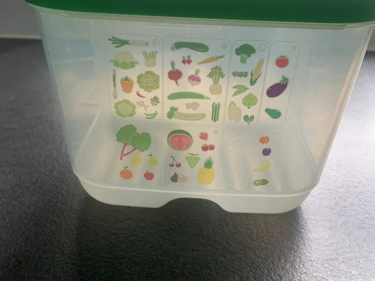 Billede 2 - Tupperware grøntsagskasse til køleskabet
