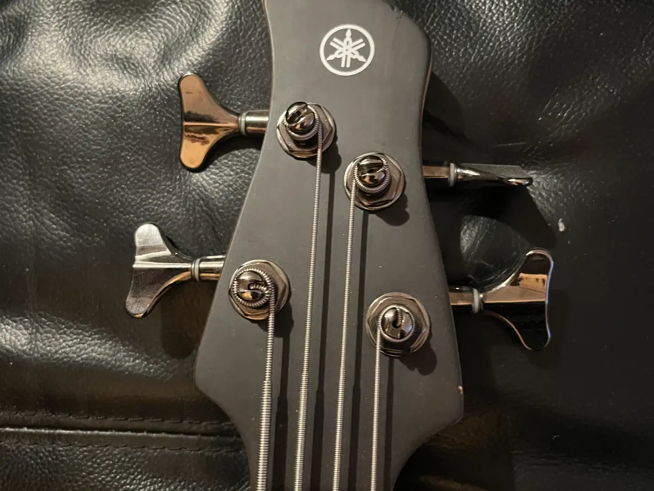 Billede 4 - Yamaha TRBX504 Bas