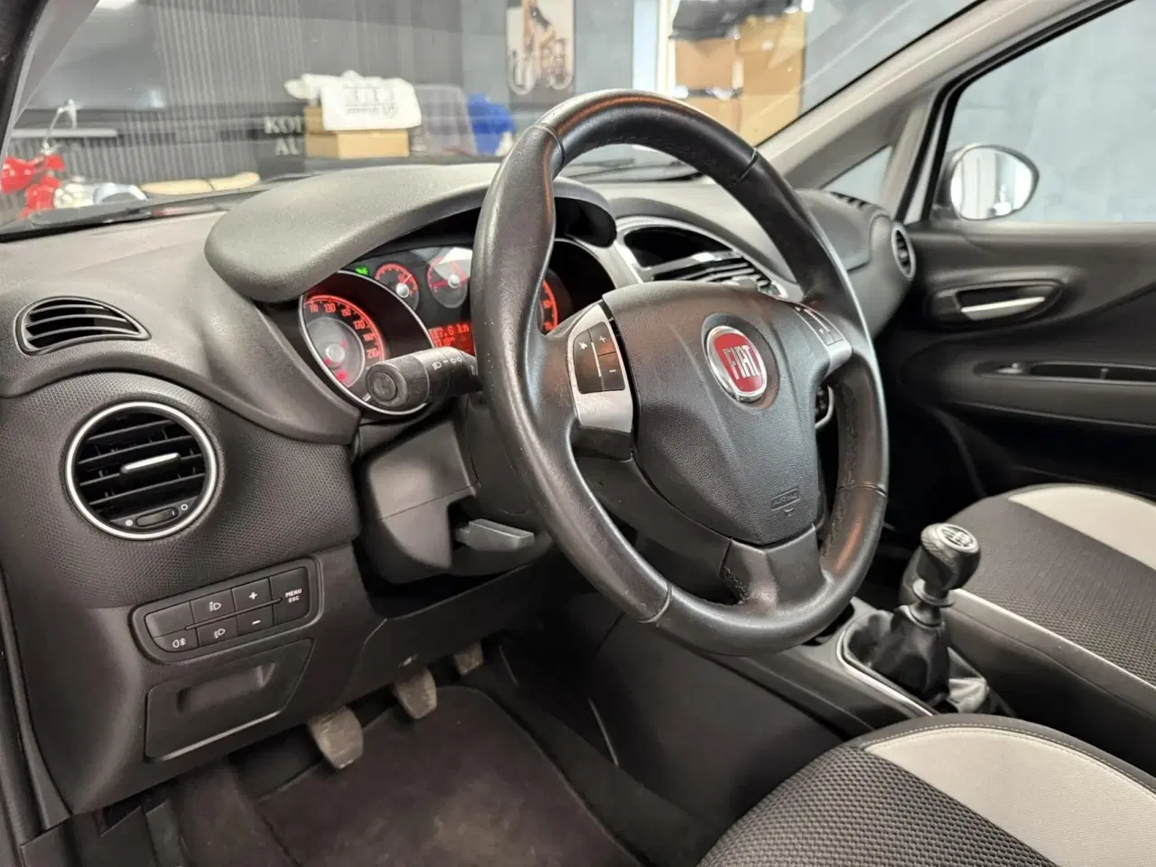 Billede 17 - Fiat Punto 875 TB 85HK 5d