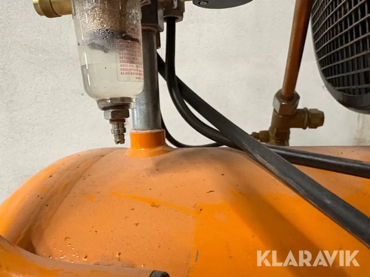 Billede 12 - Kompressor Kaeser Classic 460/50w med slangeoprul, luftnøgle og ledningsoprul.