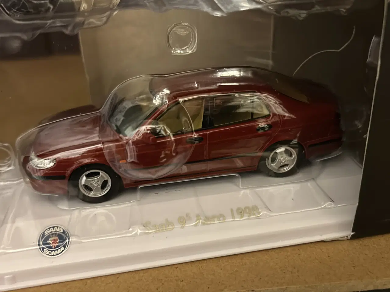 Billede 1 - Saab 9-5 i 1/43