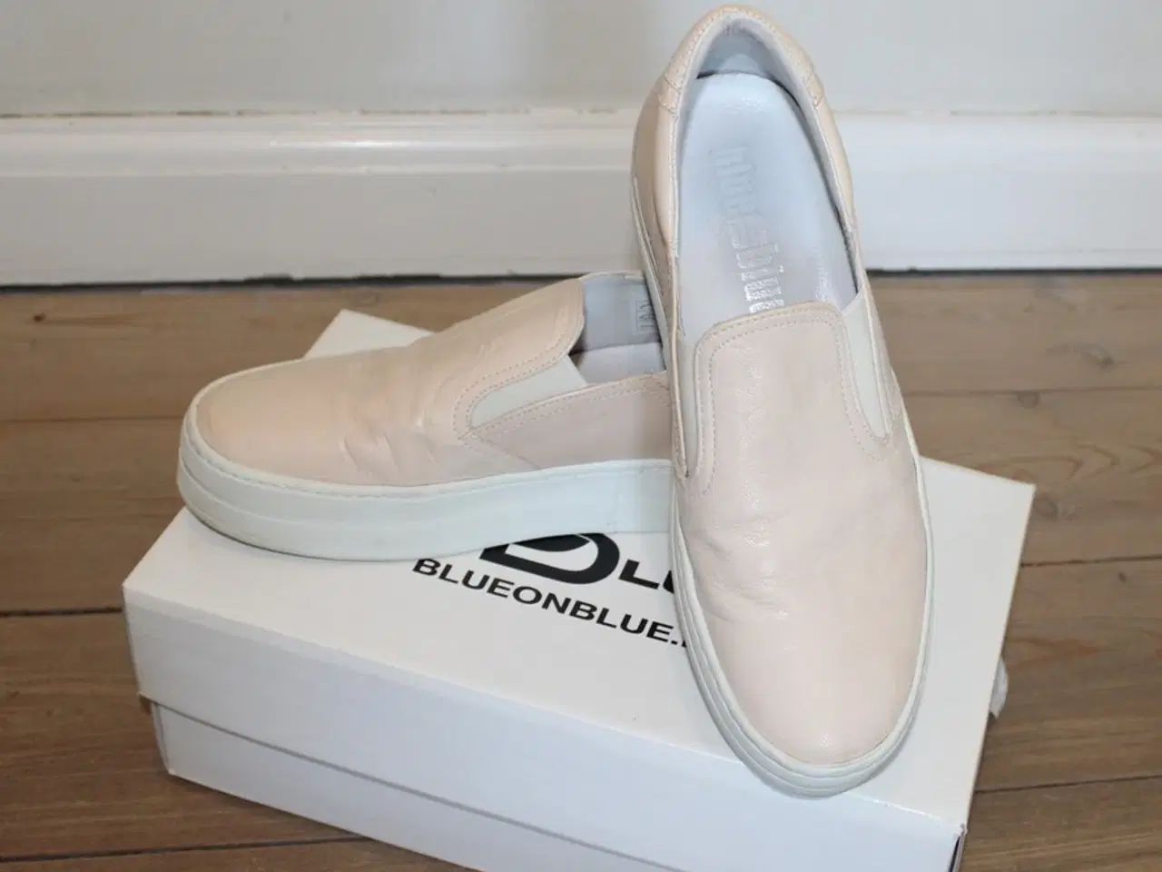 Billede 2 - Sneakers, Blueonblue str 38