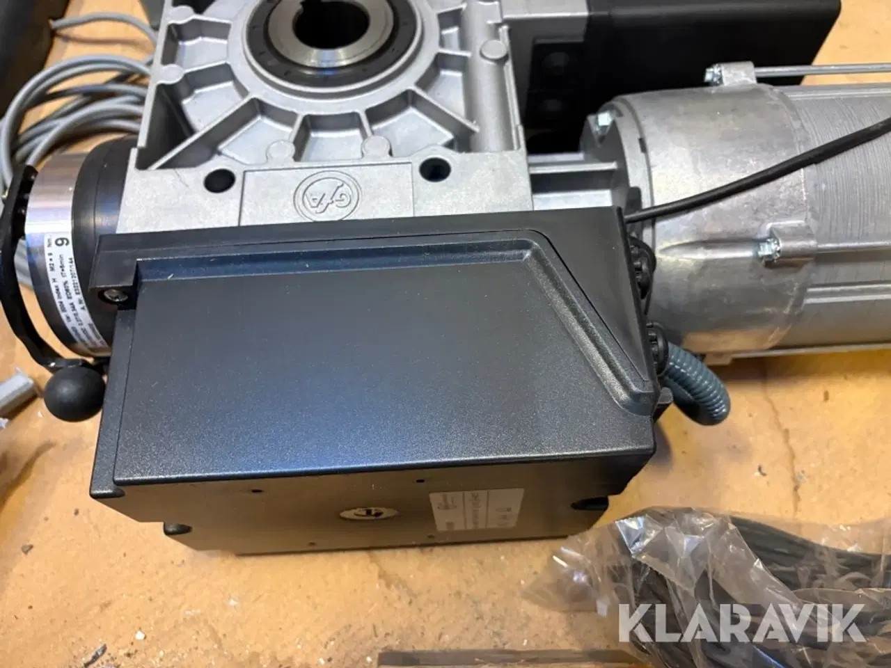 Billede 9 - Elektrisk port Crawford EconoRoll