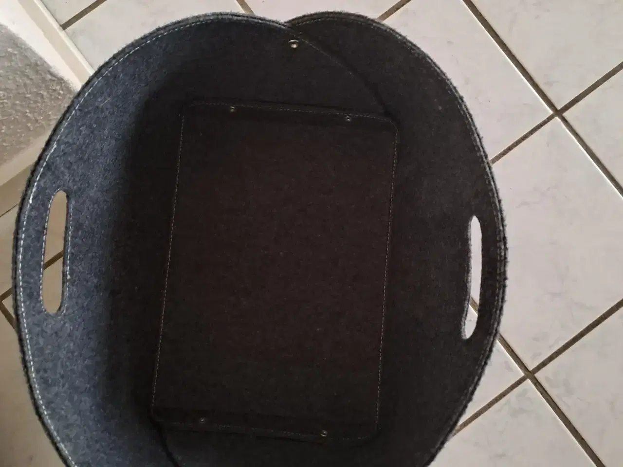 Billede 2 - Filtkurv i grå