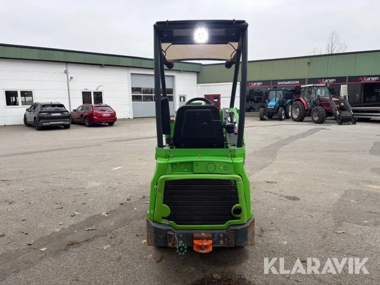 Billede 5 - Minilæsser Avant R28 Staldkat med udskud