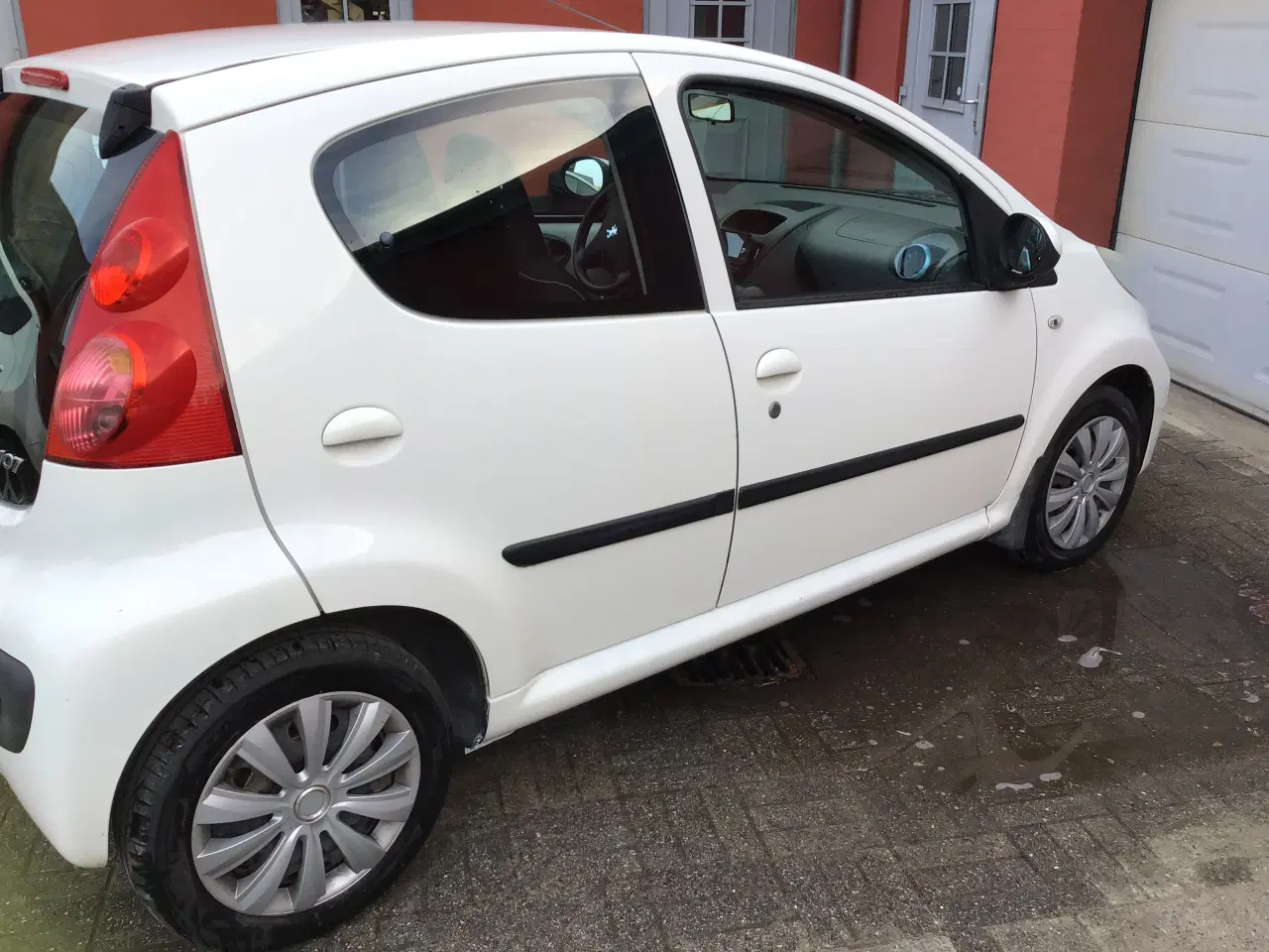 Billede 8 - PEUGEOT 107  Gem 1,0 I 5D med aircondision 