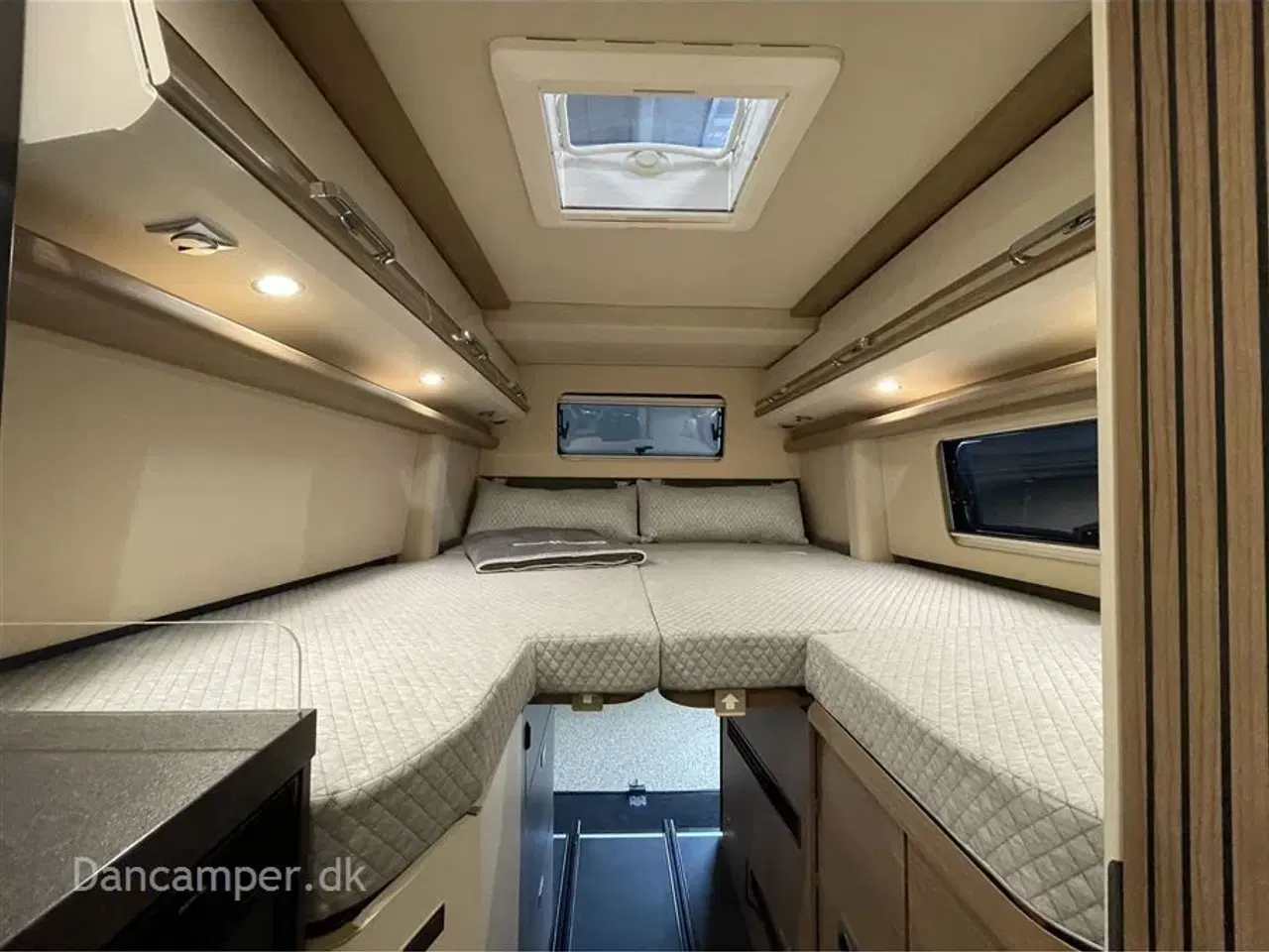 Billede 52 - 2025 - Carthago Van Genius 641 LE MB   GENIAL Carthago Van Genius 641 LE 170 Hk - 9 trin G-Tronic automatgear
