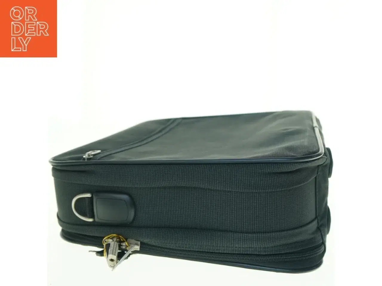 Billede 2 - UBRUGT Sort computertaske fra Eminent (str. 44 x 34 x 14 cm)