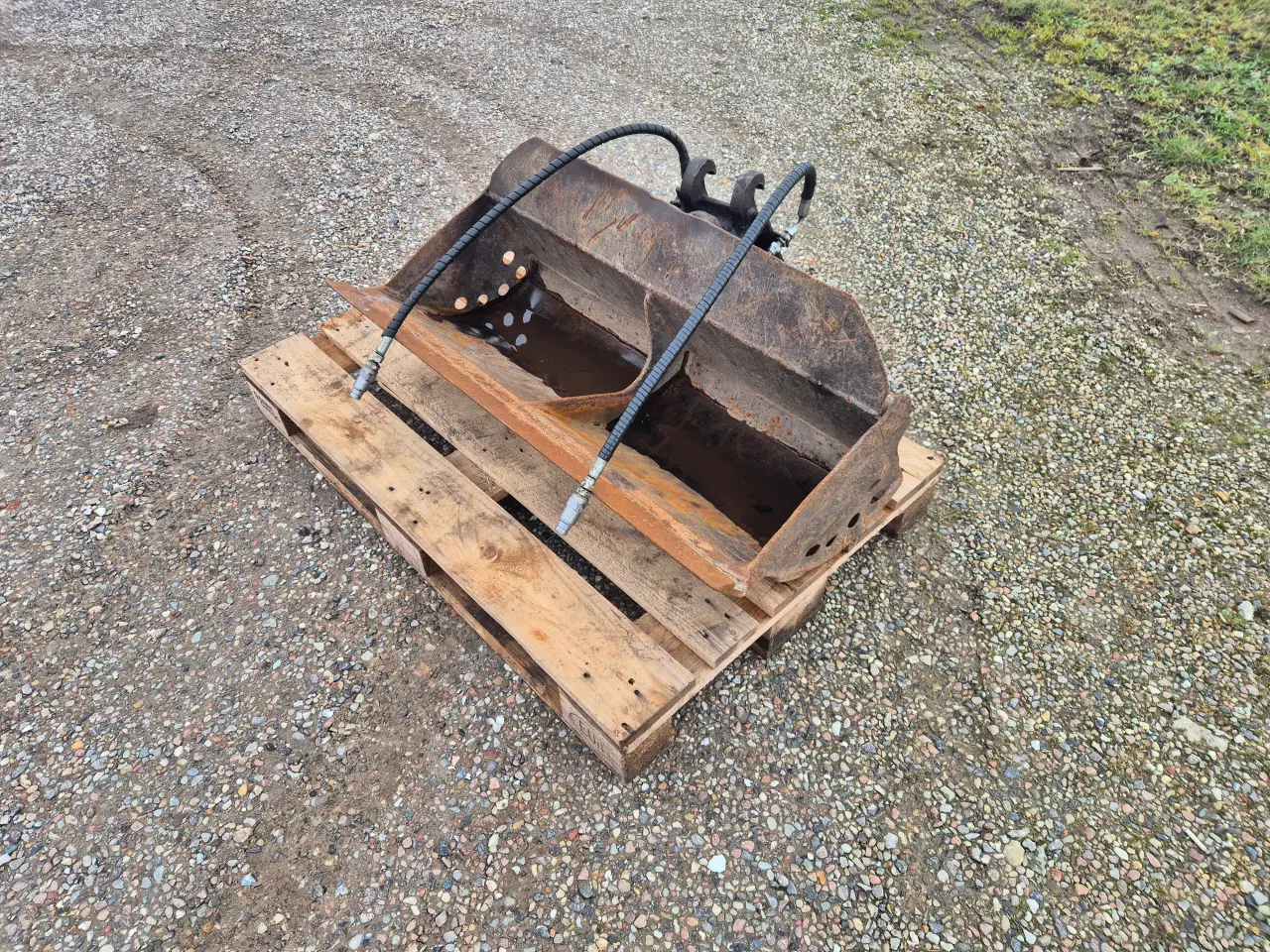 Billede 1 - Kipbar planerskovl med Beco MA Skifte