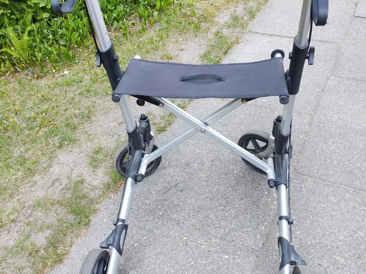 Billede 2 - Rollator 