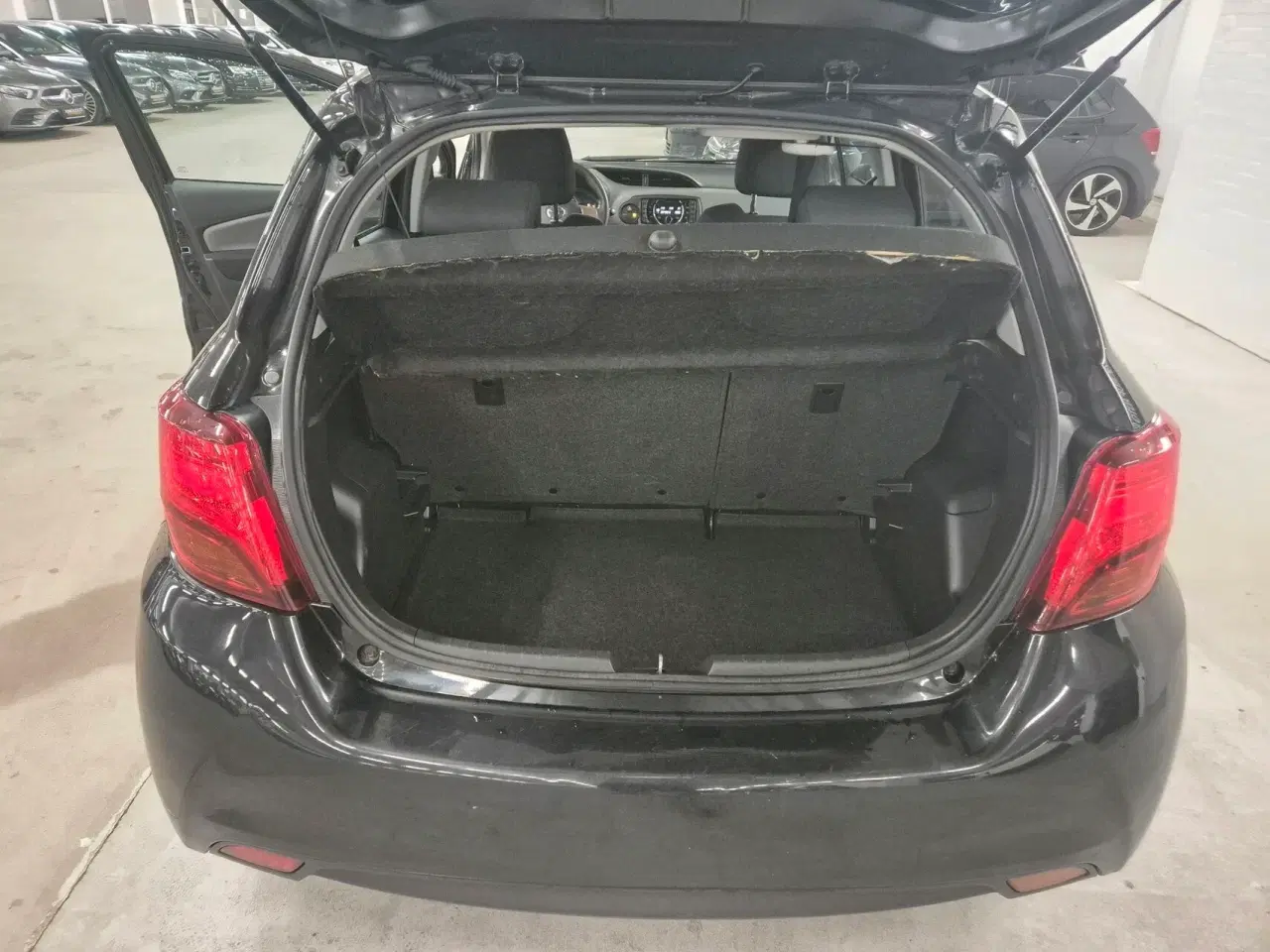 Billede 15 - Toyota Yaris 1,0 VVT-I T1 69HK 5d