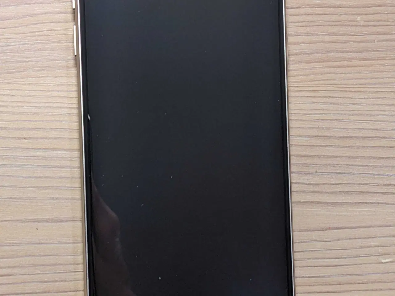 Billede 6 - 2 stk Samsung Galaxy A3 2016 i flot stand