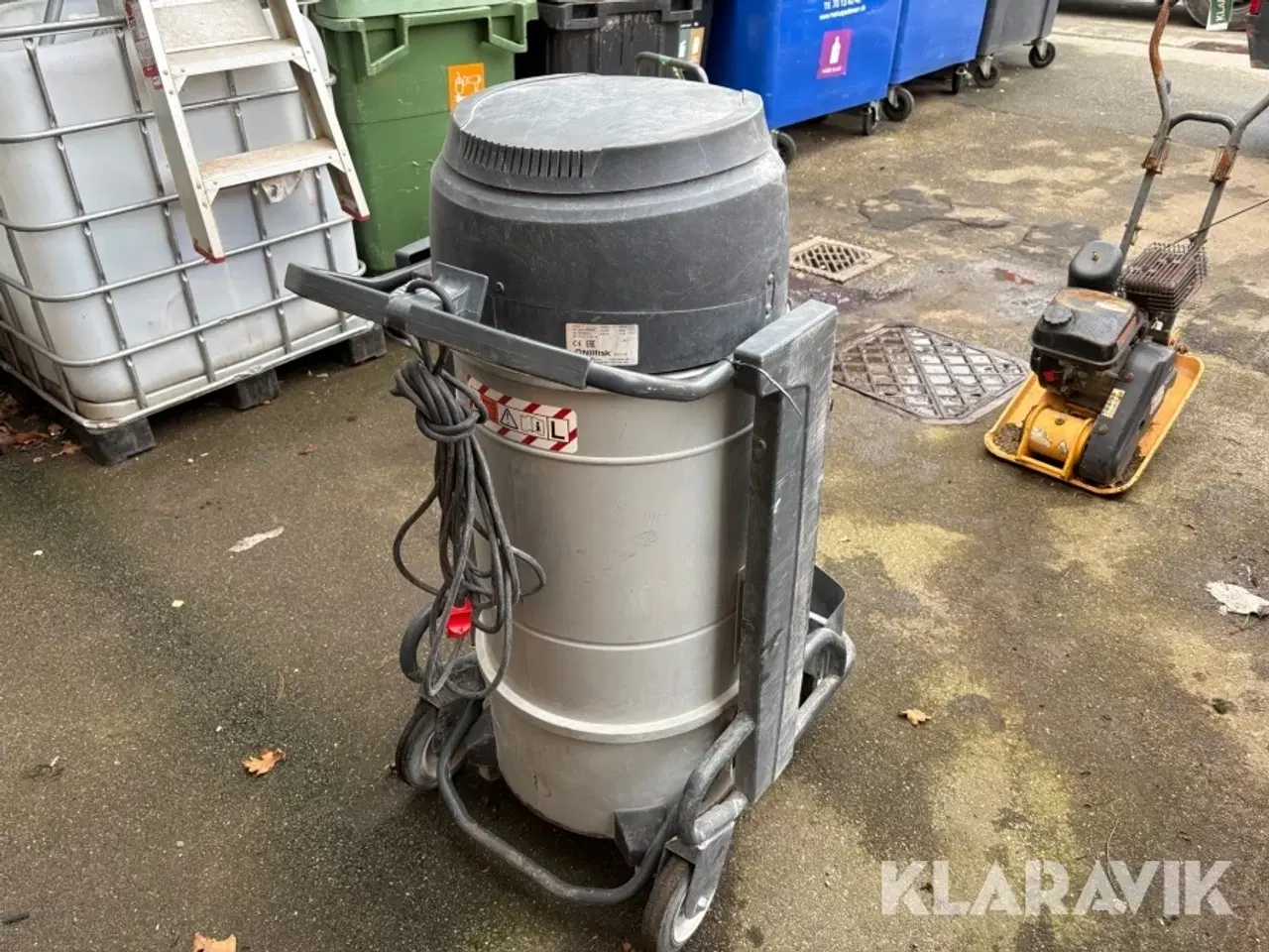 Billede 3 - Industristøvsuger Nilfisk S2 L