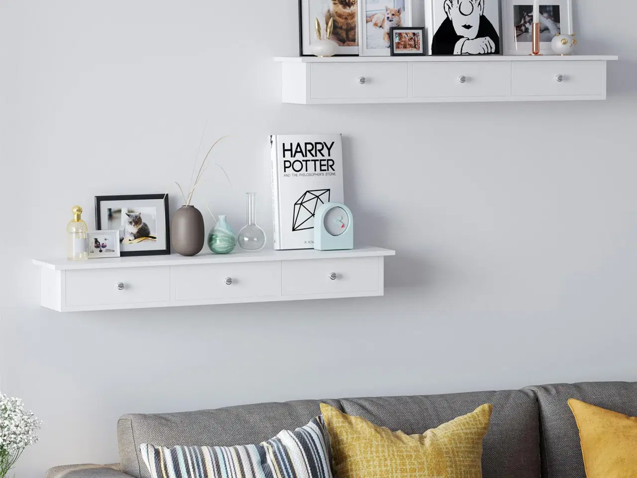 Billede 2 - Væghylde med skuffer – SONGMICS flydende hylde, 80 × 15 × 10 cm, højglans hvid, 3 skuffer