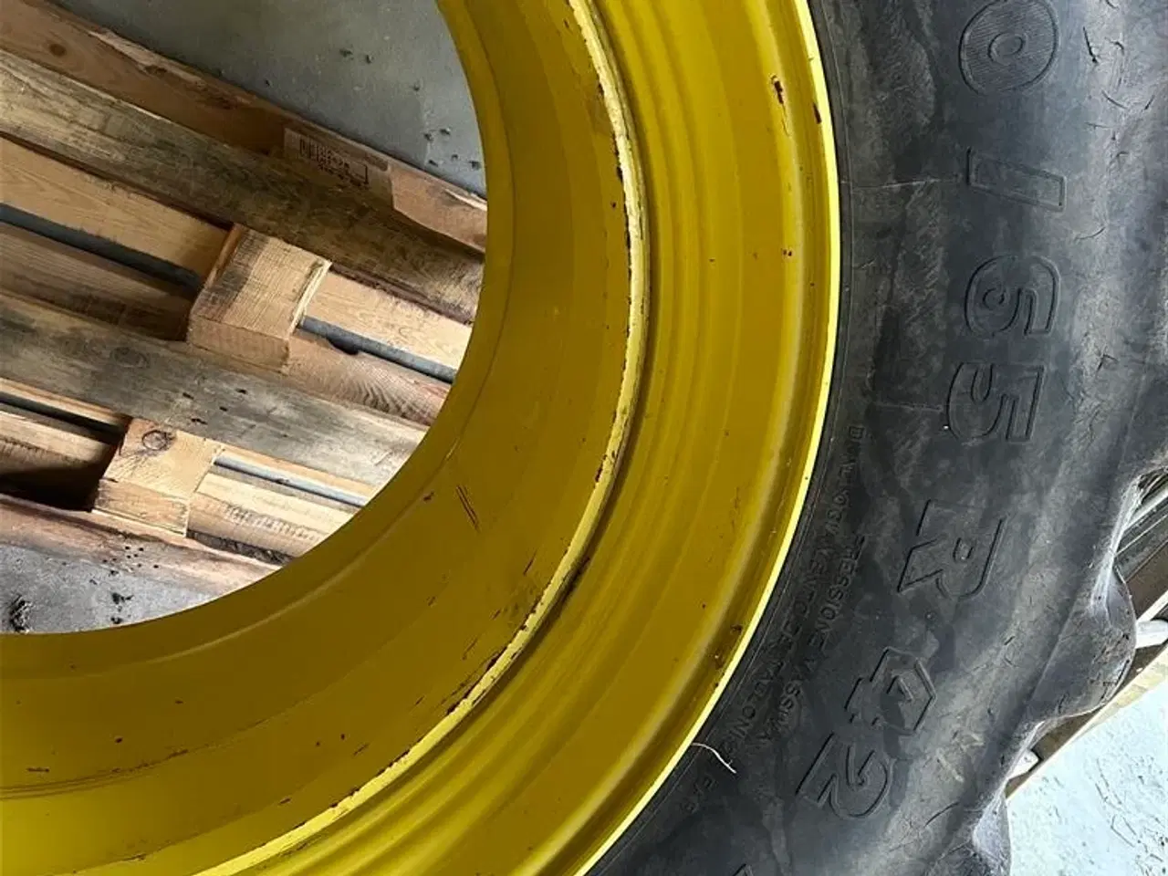 Billede 4 - Michelin 650/65R42 med 4 låse pr. side