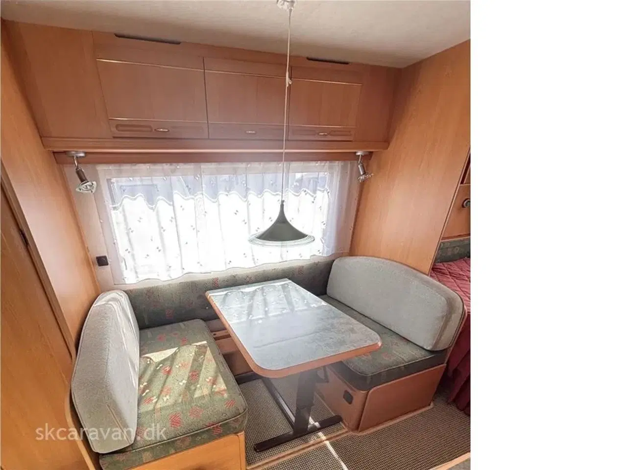 Billede 5 - 2002 - Adria Unica B Exclusive 462 PH   Pæn og velholdt campingvogn