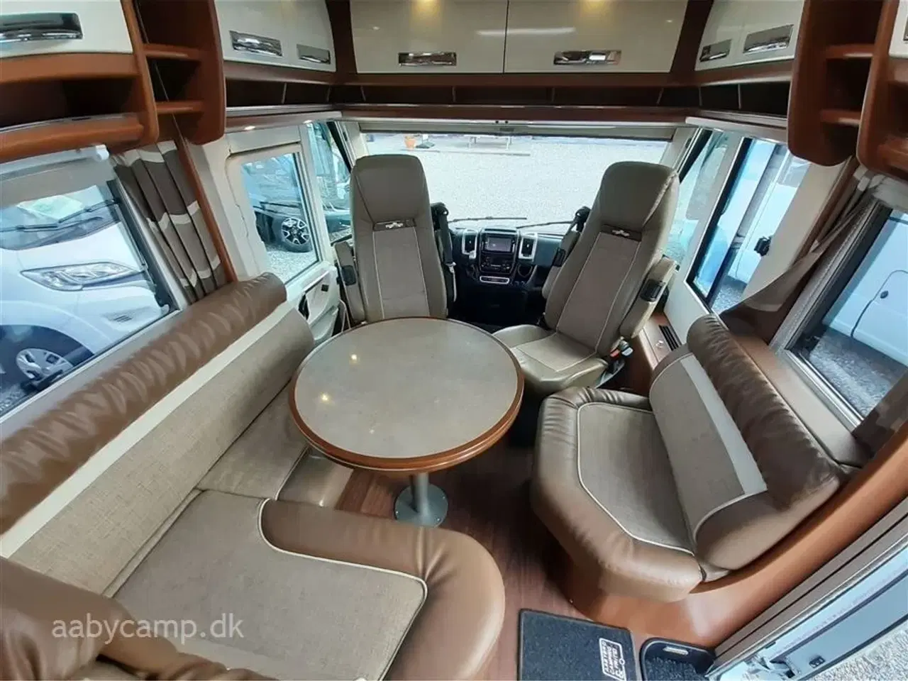 Billede 8 - 2016 - Carthago chic e-line 51 QB Yachting   Premium A-Class model med et væld af lækre detaljer. automatgear. 170hk.