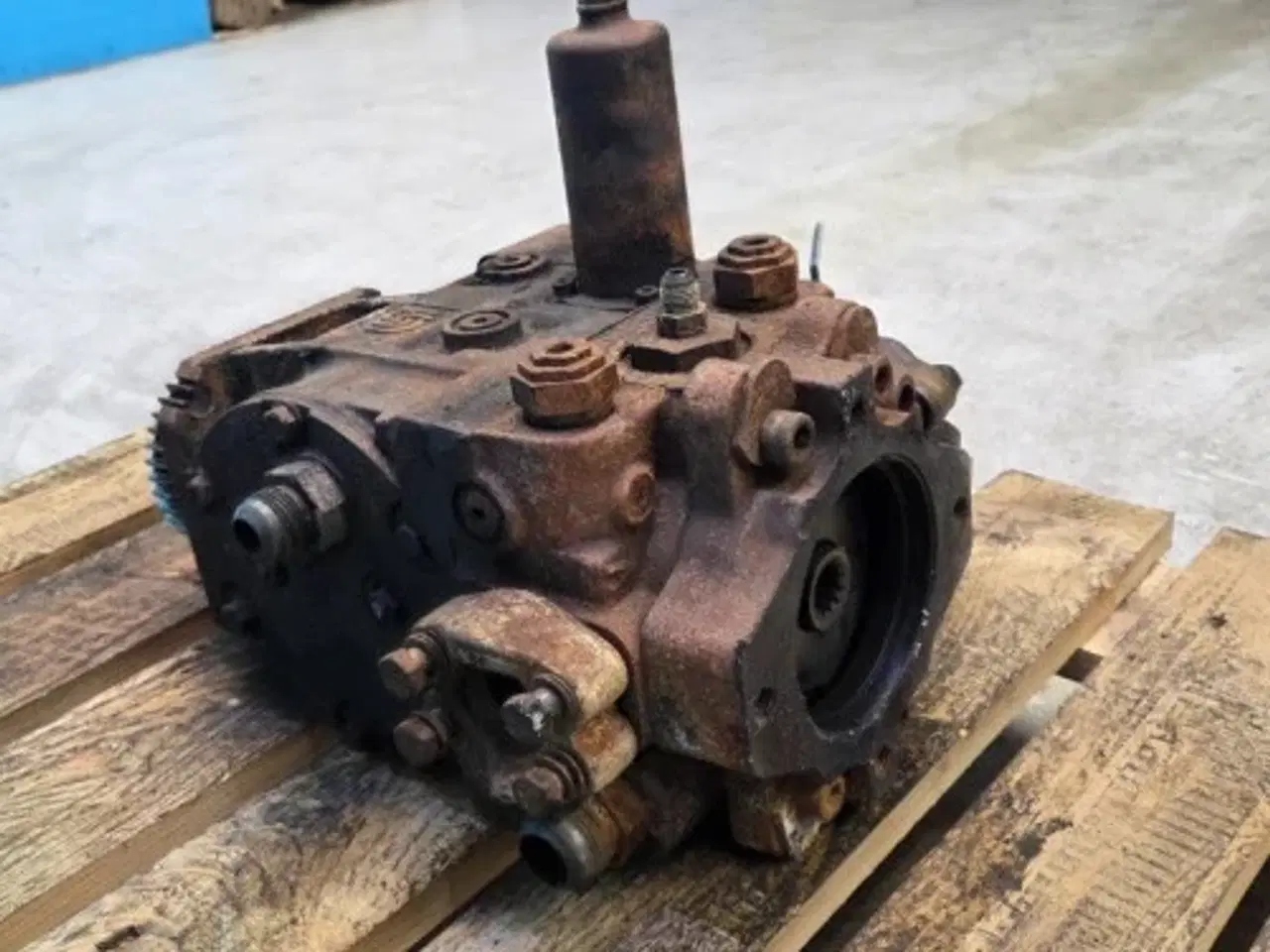 Billede 12 - Bobcat T2556 Hydrostatic Pumpe 79591.4 (3)