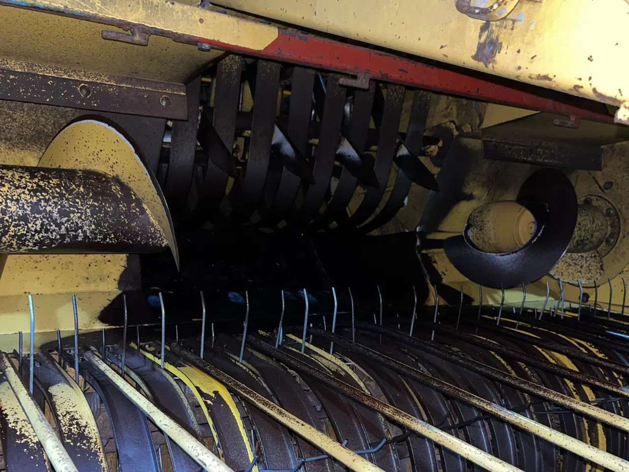 Billede 2 - Newholland D1000 presser