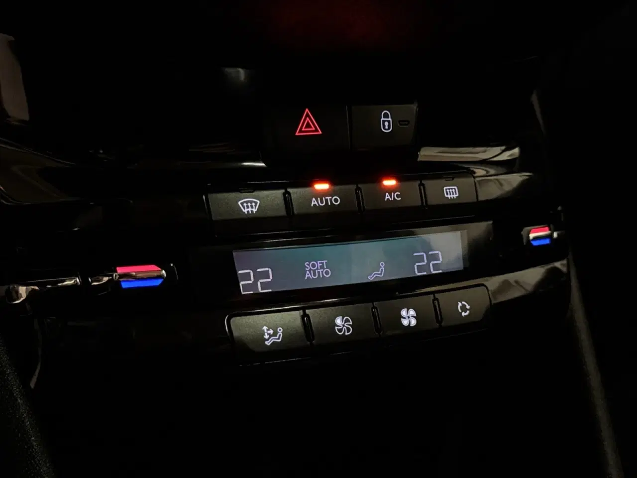 Billede 10 - Peugeot 208 1,5 BlueHDi 100 Allure Sky