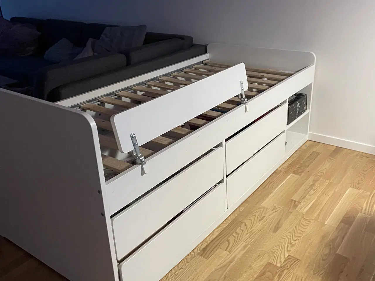 Billede 2 - Seng fra ikea släkt