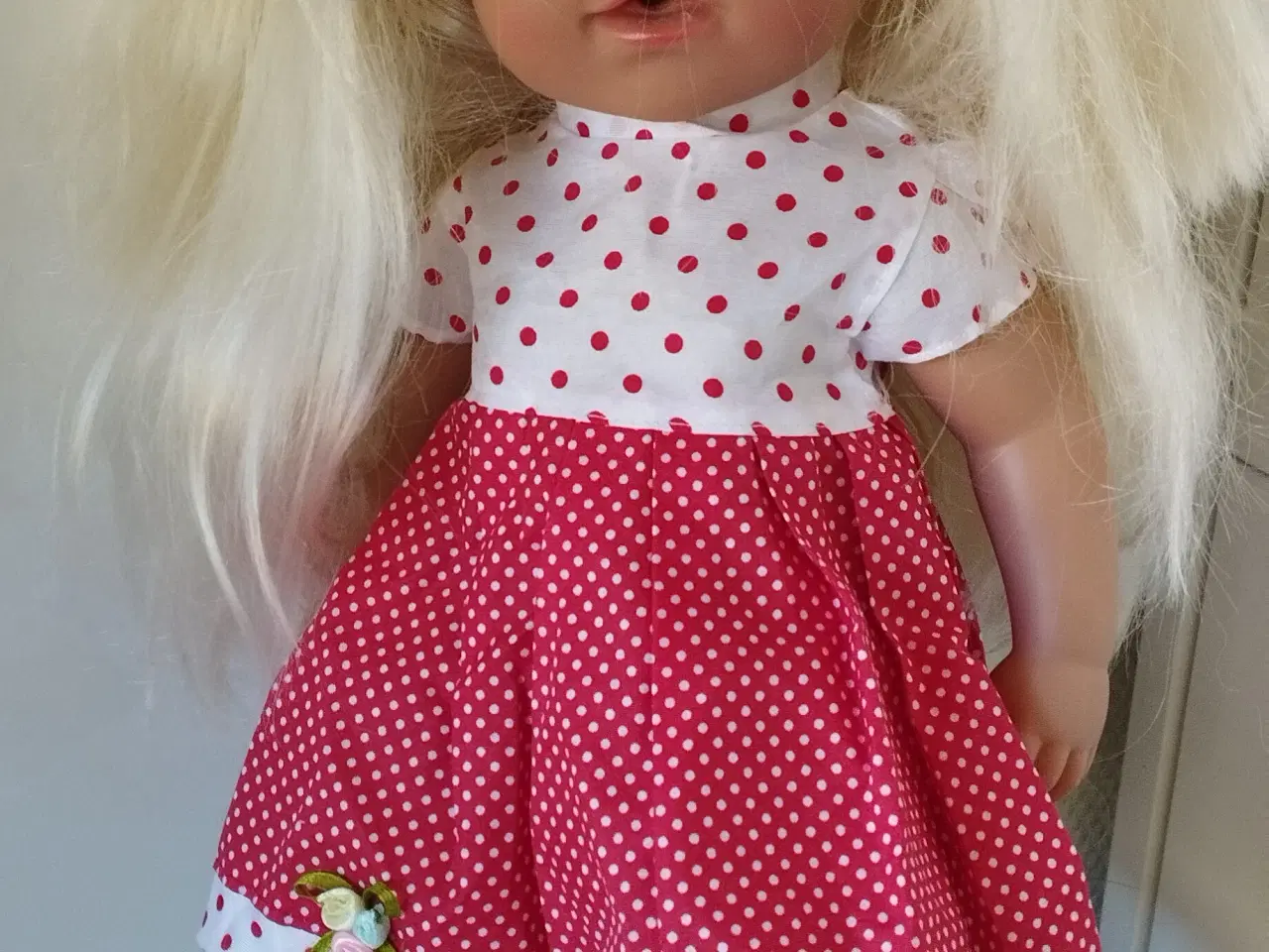 Billede 5 - Dukke BabyBorn Søster.