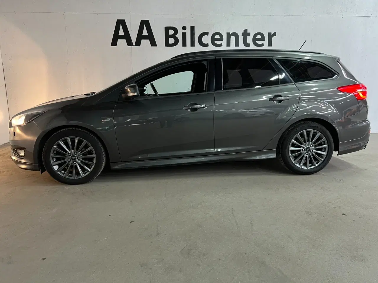 Billede 3 - Ford Focus 1,5 TDCi 120 ST-Line stc.