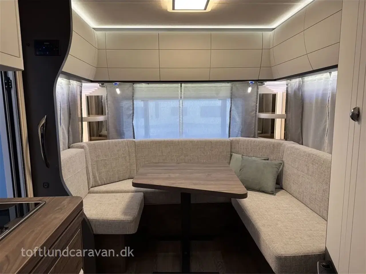 Billede 11 - 2026 - Hobby Excellent Edition 495 UL   Mest populære vogn med enkeltsenge. NY 2026 MODEL, NU PÅ LAGER.