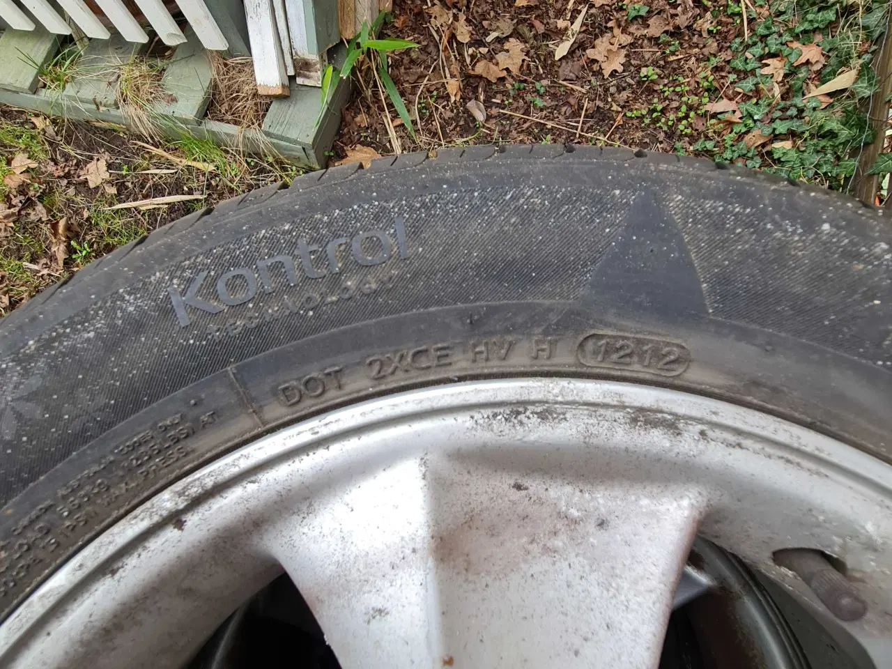 Billede 3 - Originale 15" 5Huls Toyota Alufælge brugt men gode