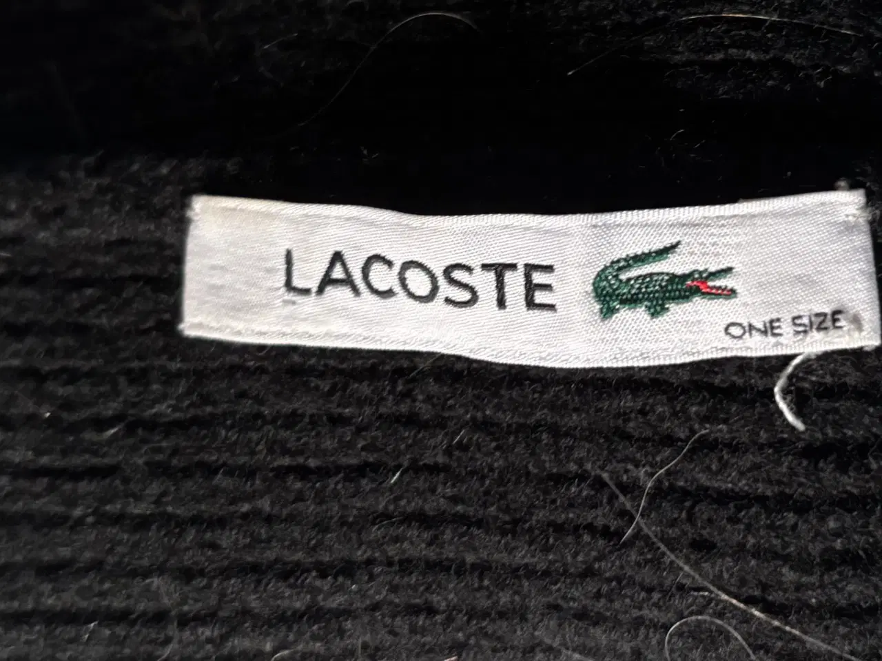Billede 2 - Lacoste strikhue