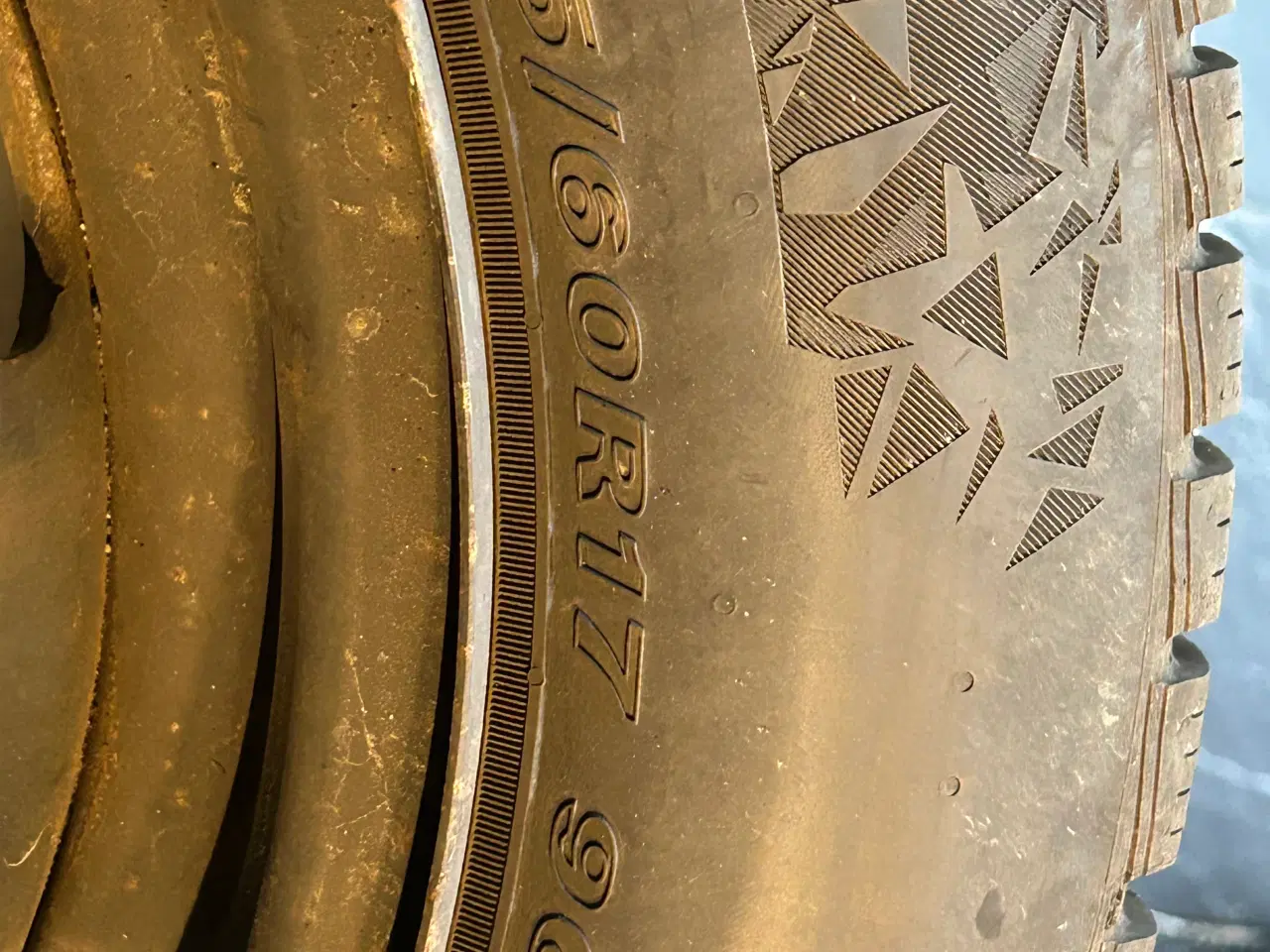 Billede 7 - Vinterdæk 215/60 R17 og stålfælge