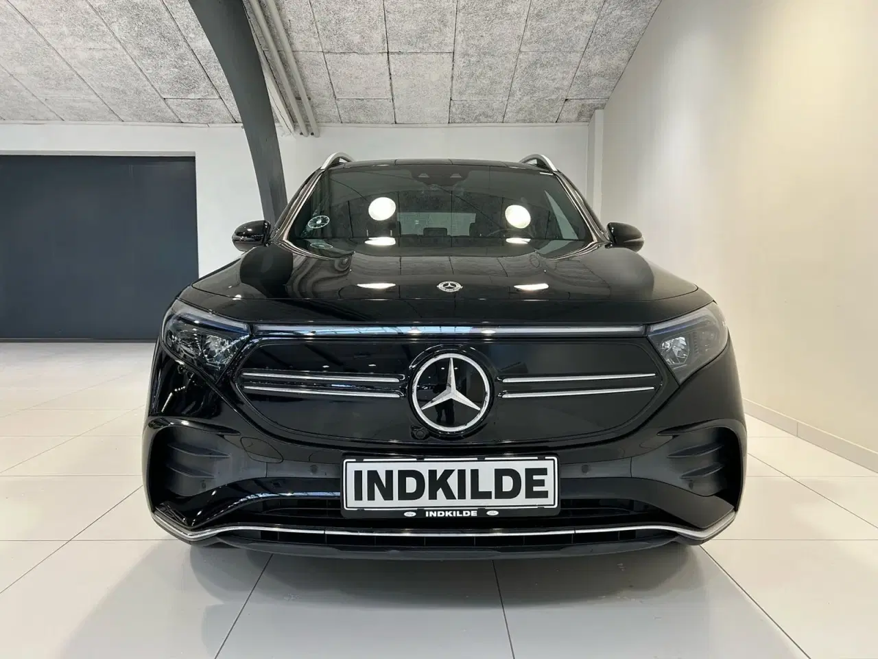Billede 3 - Mercedes EQB300  AMG Line 4Matic