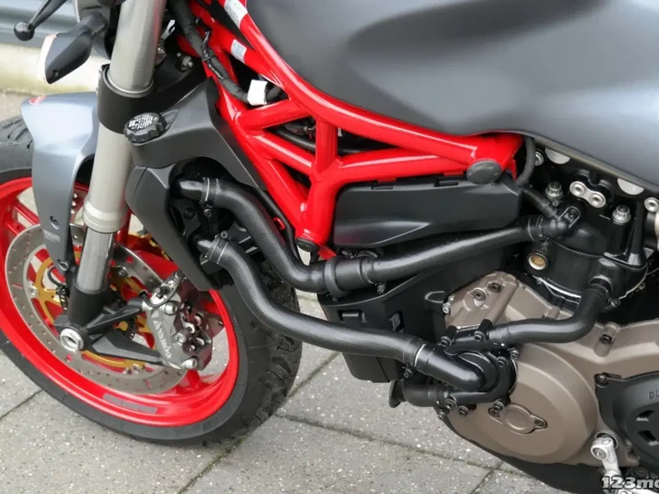 Billede 24 - Ducati Monster 821 MC-SYD BYTTER GERNE