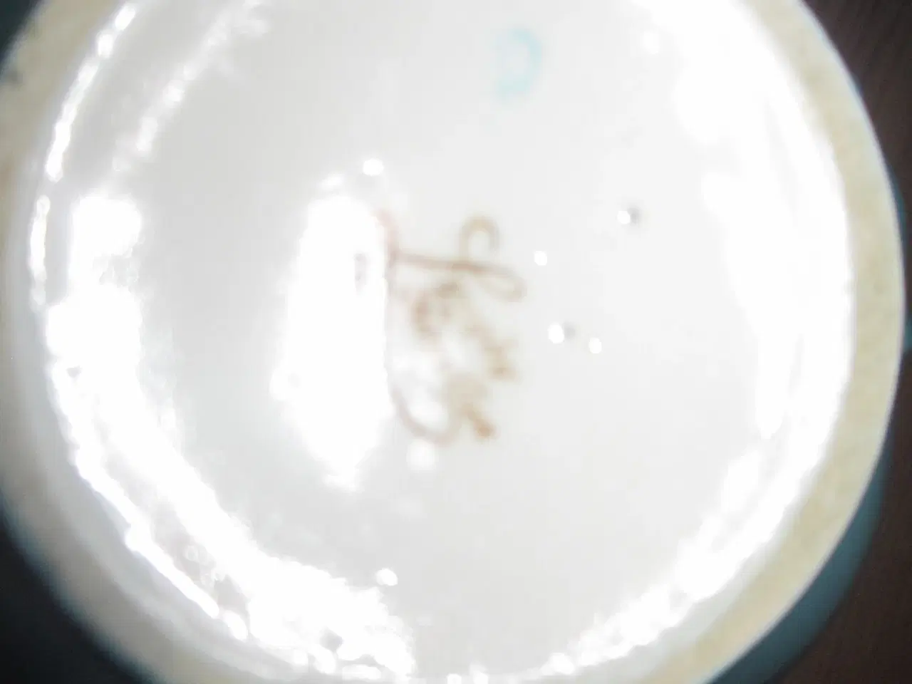 Billede 2 - Skøn Lyngby vase, ca 22 cm i højdenfra ældre tider