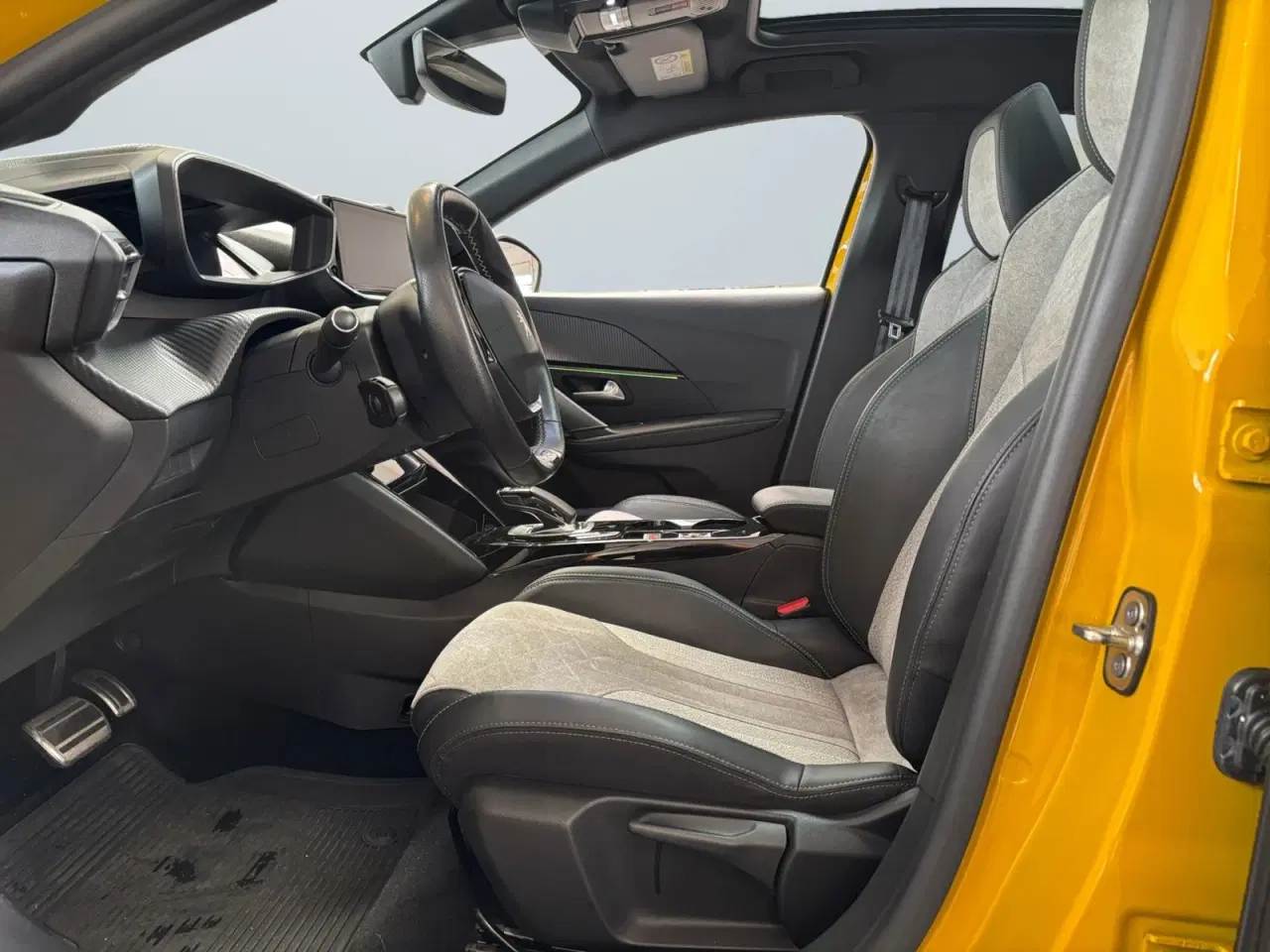 Billede 10 - Peugeot e-208 50 GT Sky